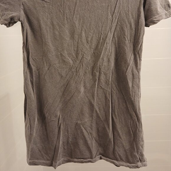 Vintage Chaser Addicted to Love Distressed Tee - Picture 3 of 11